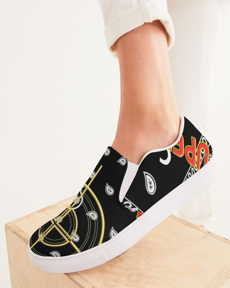 OG Classic Women's Slip-On Canvas Shoe